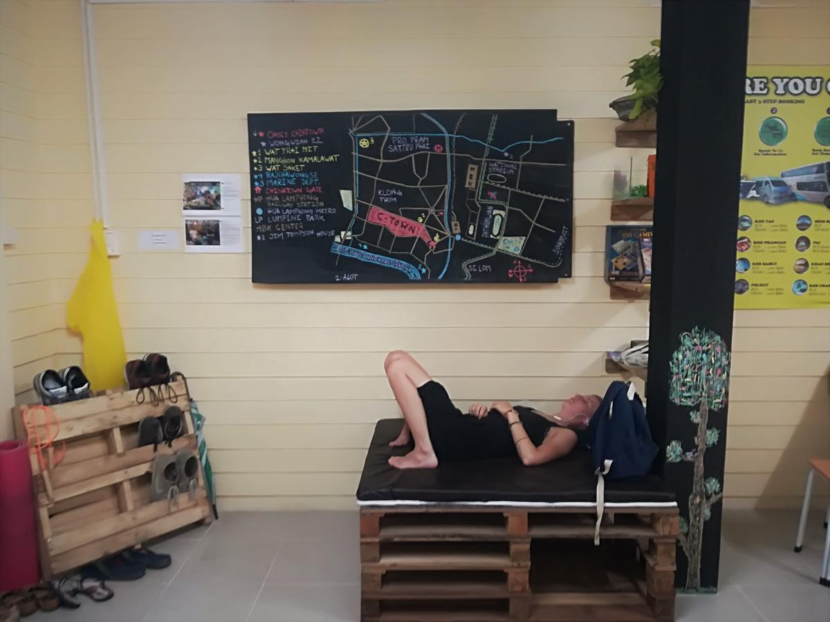 The Oasis Hostel Chinatown (Adults Only) Bangkok Exterior photo